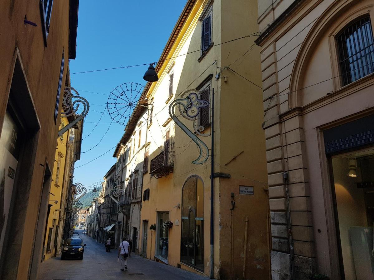 Il Capitello Bed and Breakfast Rieti Exteriör bild